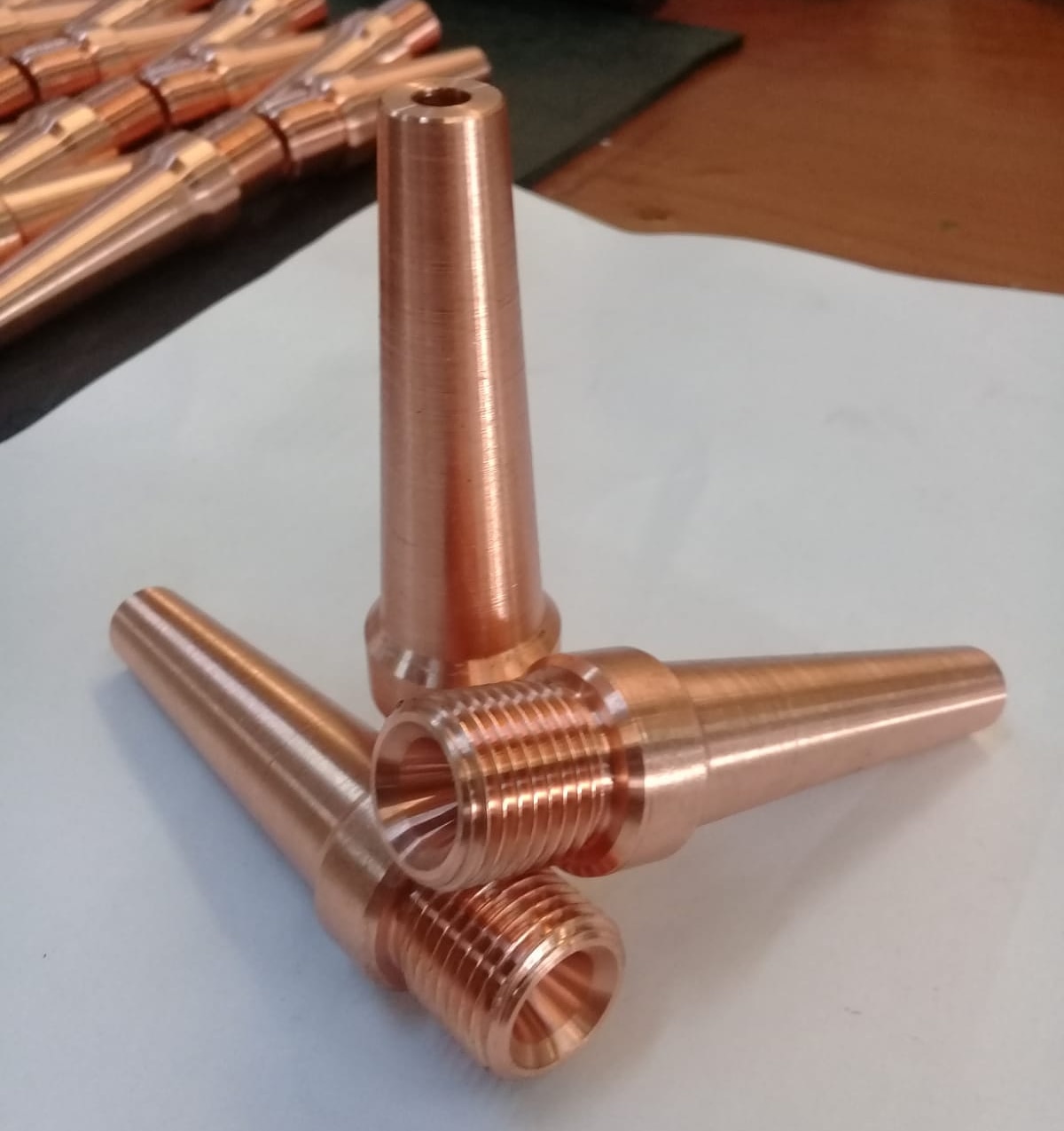 Savunma ve otomotiv sanayisi için Berceste Maden tarafından özel üretilmiş, hassas toleranslı alüminyum CNC yedek parça 