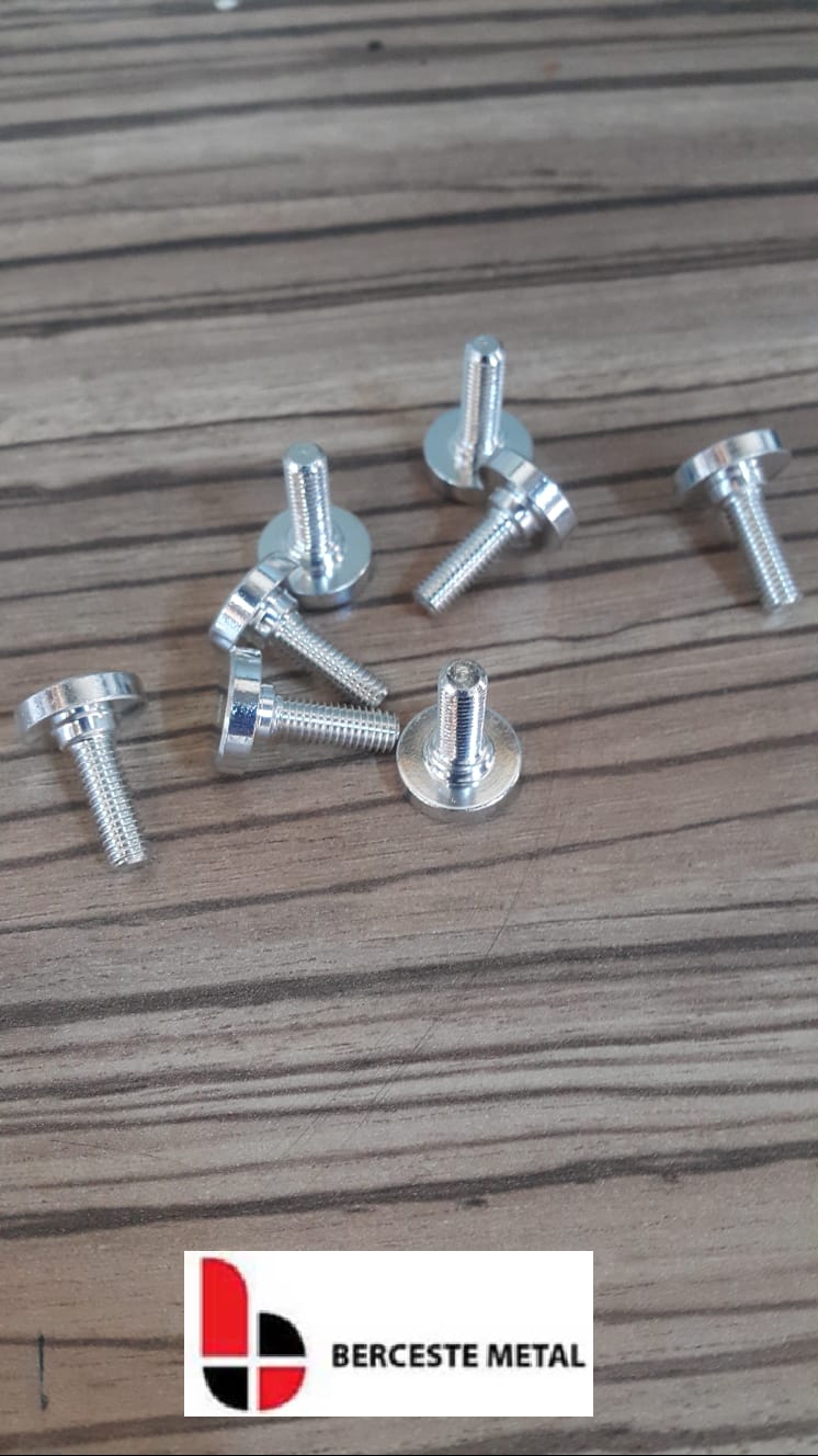 Savunma ve otomotiv sanayisi için Berceste Maden tarafından özel üretilmiş, hassas toleranslı alüminyum CNC yedek parça 